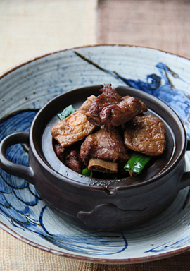 红烧排骨豆腐果