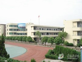 杭州市余杭区塘栖镇第一小学