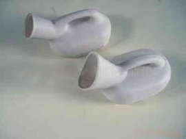 女性站立式小便器