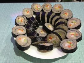 虾仁紫菜包饭