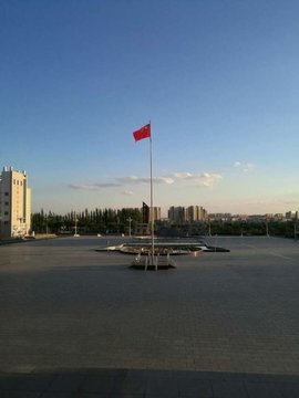 包头医学院国旗护卫队