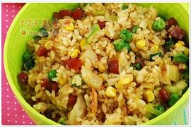 韩国泡菜炒香肠蔬菜饭