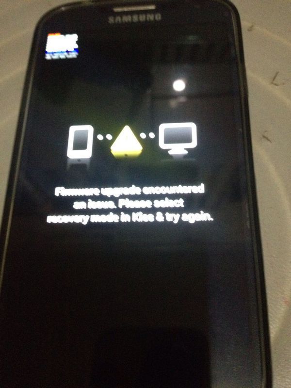 三星s4开机就这样了 怎么解决啊 挖煤模式进去