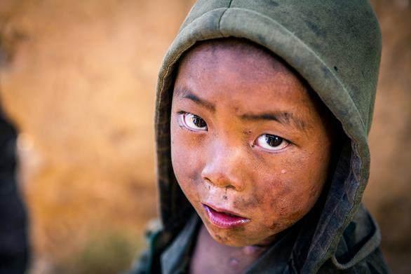大凉山里笑意盈盈的留守儿童他们让我知道了幸福