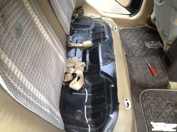 瑞纳汽油滤芯怎么更换_360问答