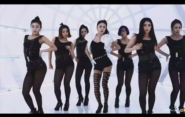 白色紧身衣白丝袜韩国舞蹈_360问答