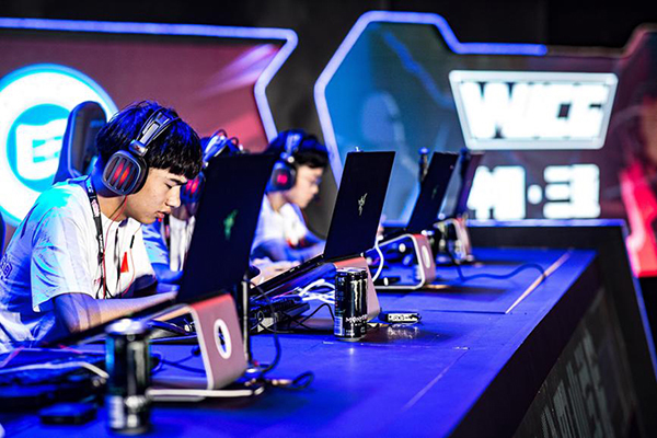 WUCG持续联姻二次元 合作萤火虫、AcFun