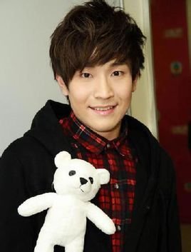 2008年7月,由edward chan,charles lee及填词人夏至度身订造的首支派