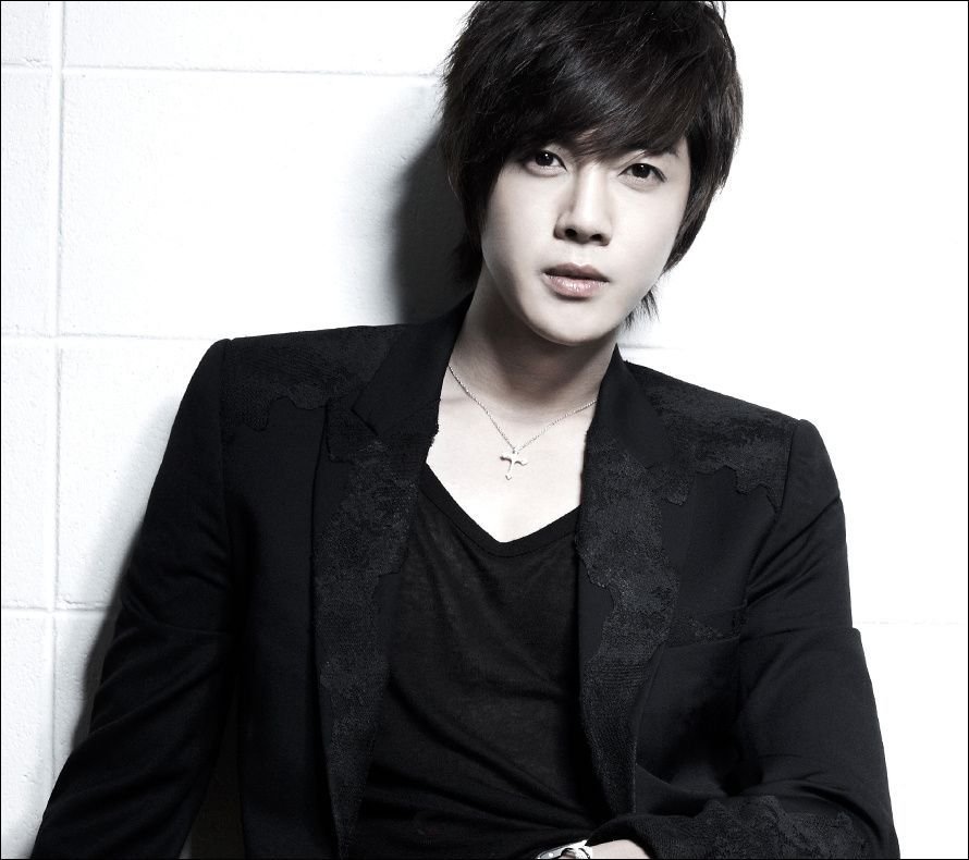 姜惠贞,李奎汉主演的《结婚的策略》,讲述了个性独特一心想让四个女儿