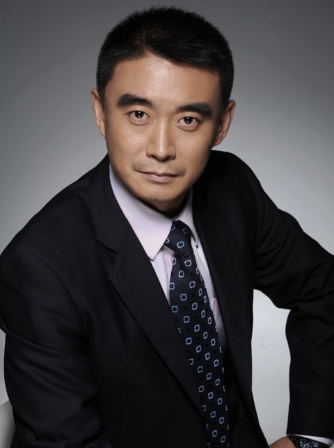 中国出生城市:毕业院校:出生日期:1975年4月26日人物简介:徐光宇,1975