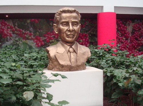 【陈显彰】_江门市名人_360地图