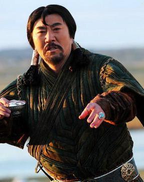 窝阔台| 巴森 性格野心勃勃,一心想与拖雷争夺汗位,但用人不善,易信